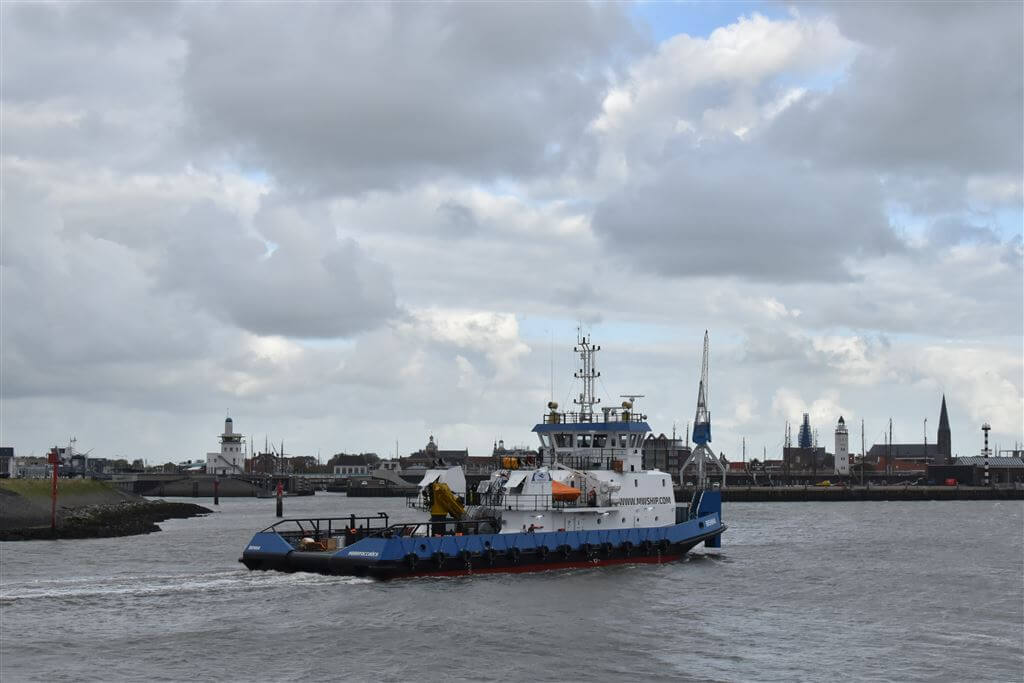 Behha, duwboot ondiep water