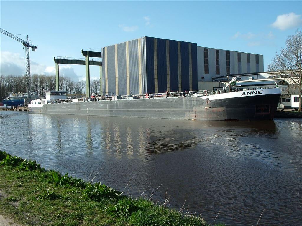 Anne (binnenvaart tanker)