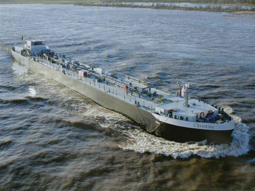 Christina (binnenvaart tanker)