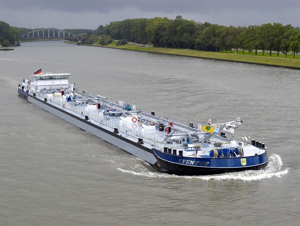 Eventus (binnenvaart tanker)