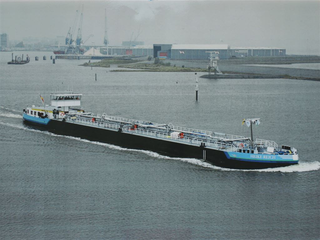 Heike Reich (binnenvaart tanker)