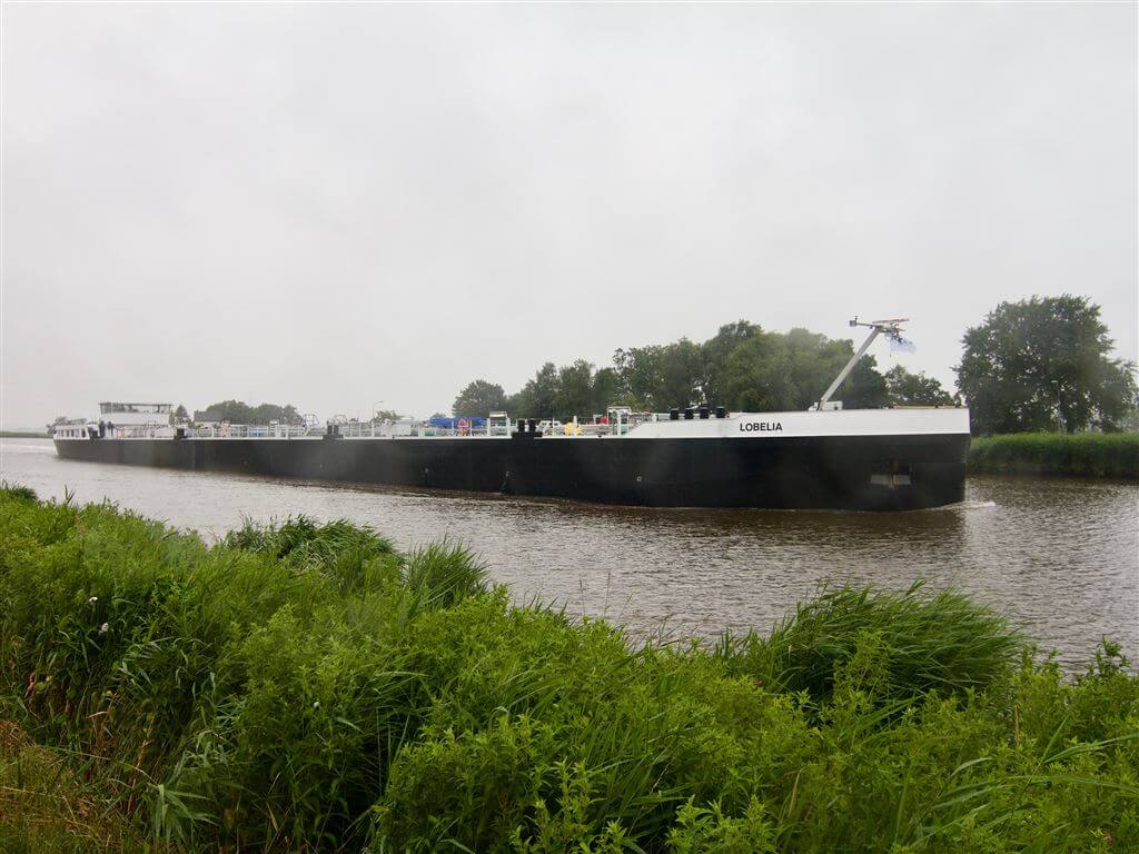 Lobelia (binnenvaart tanker)