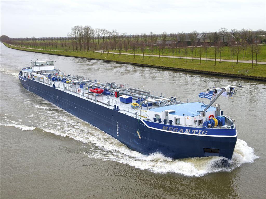 Megantic (binnenvaart tanker)