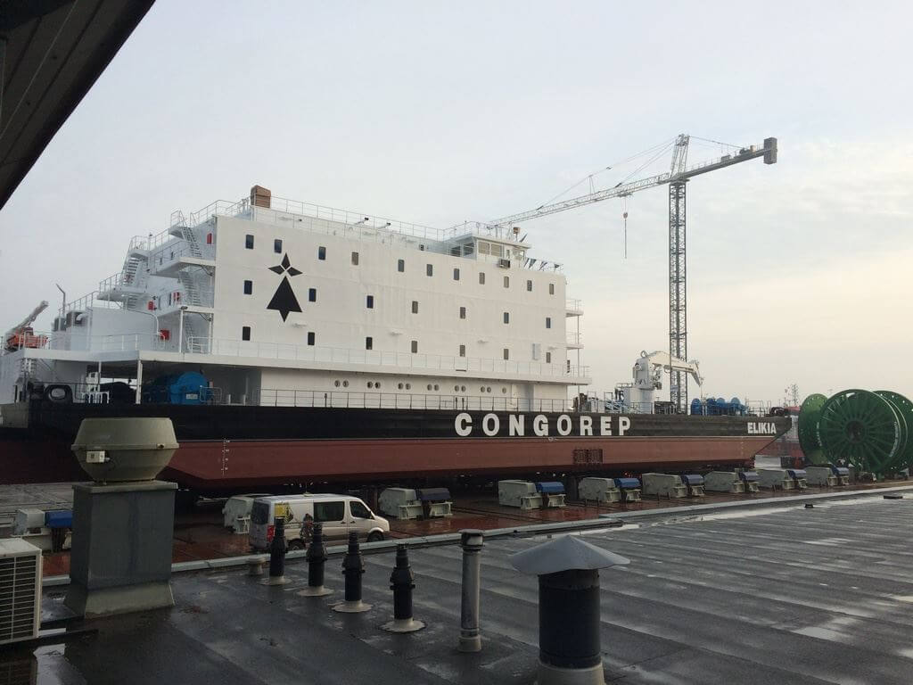 Elikia (accommodatie-schip)